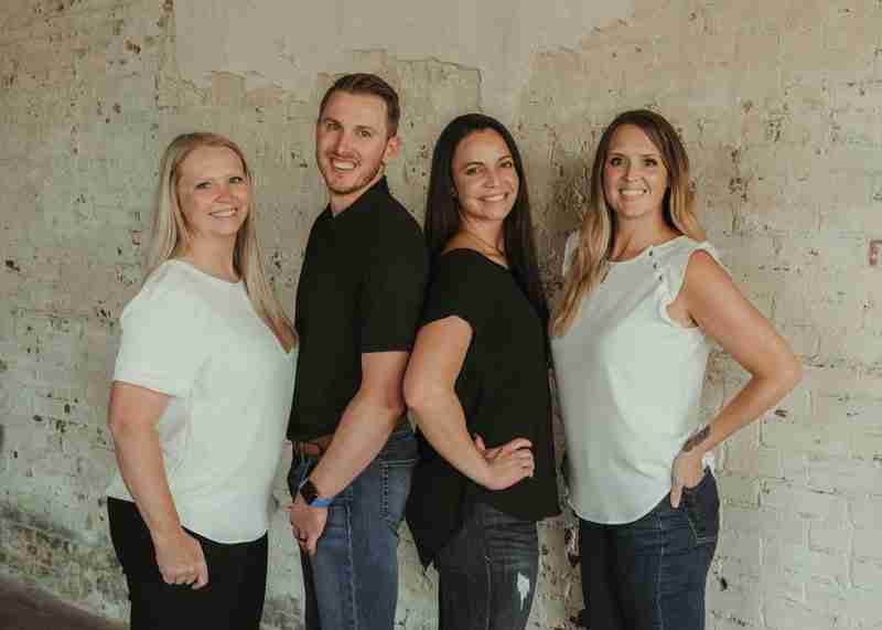 Ascent Group Photo 2020 - Ascent Physical Therapy & Performance